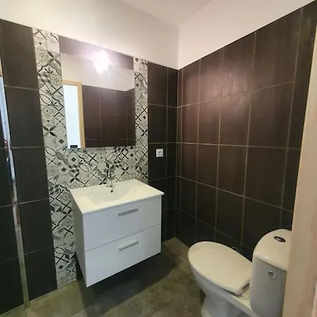 Superbe Avec Jacuzzi Et Jardin Prives Apartment